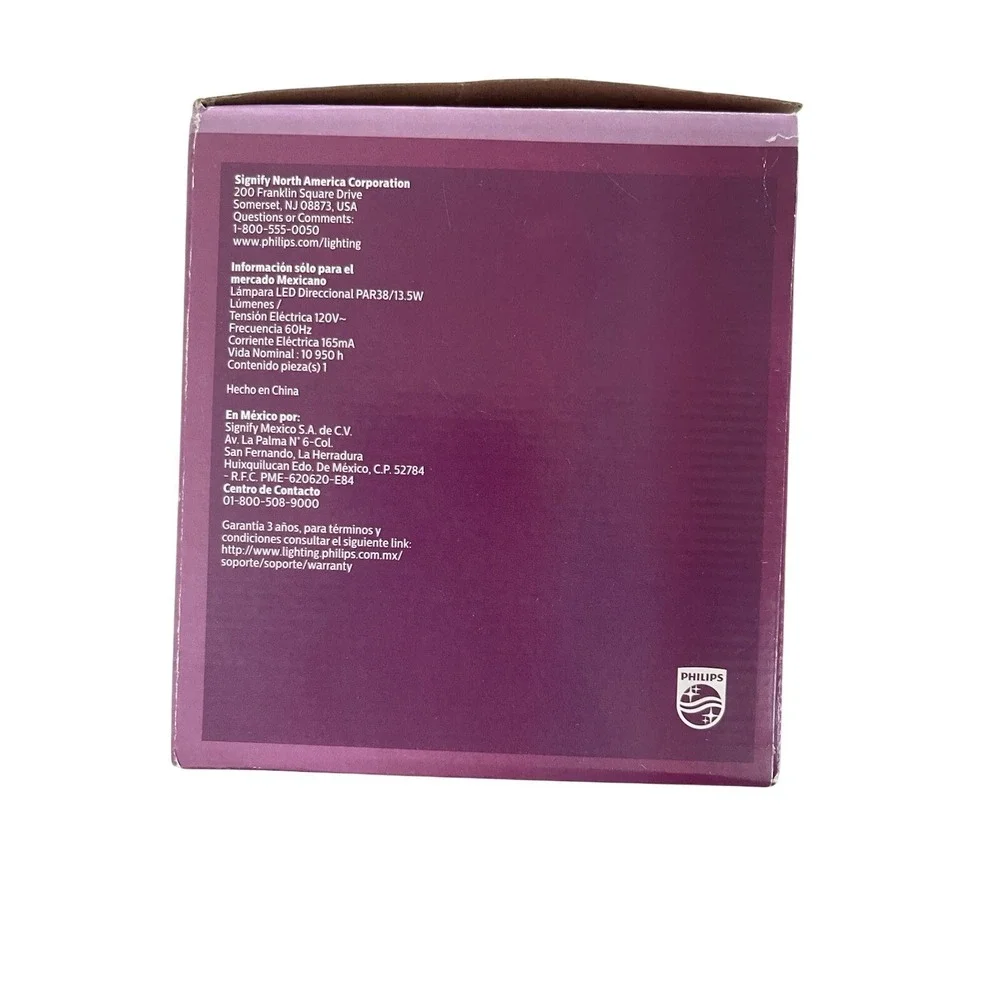Philips Green Party LED Indoor Outdoor PAR38 Flood‎ Lamp 13.5W E26 New Open Box